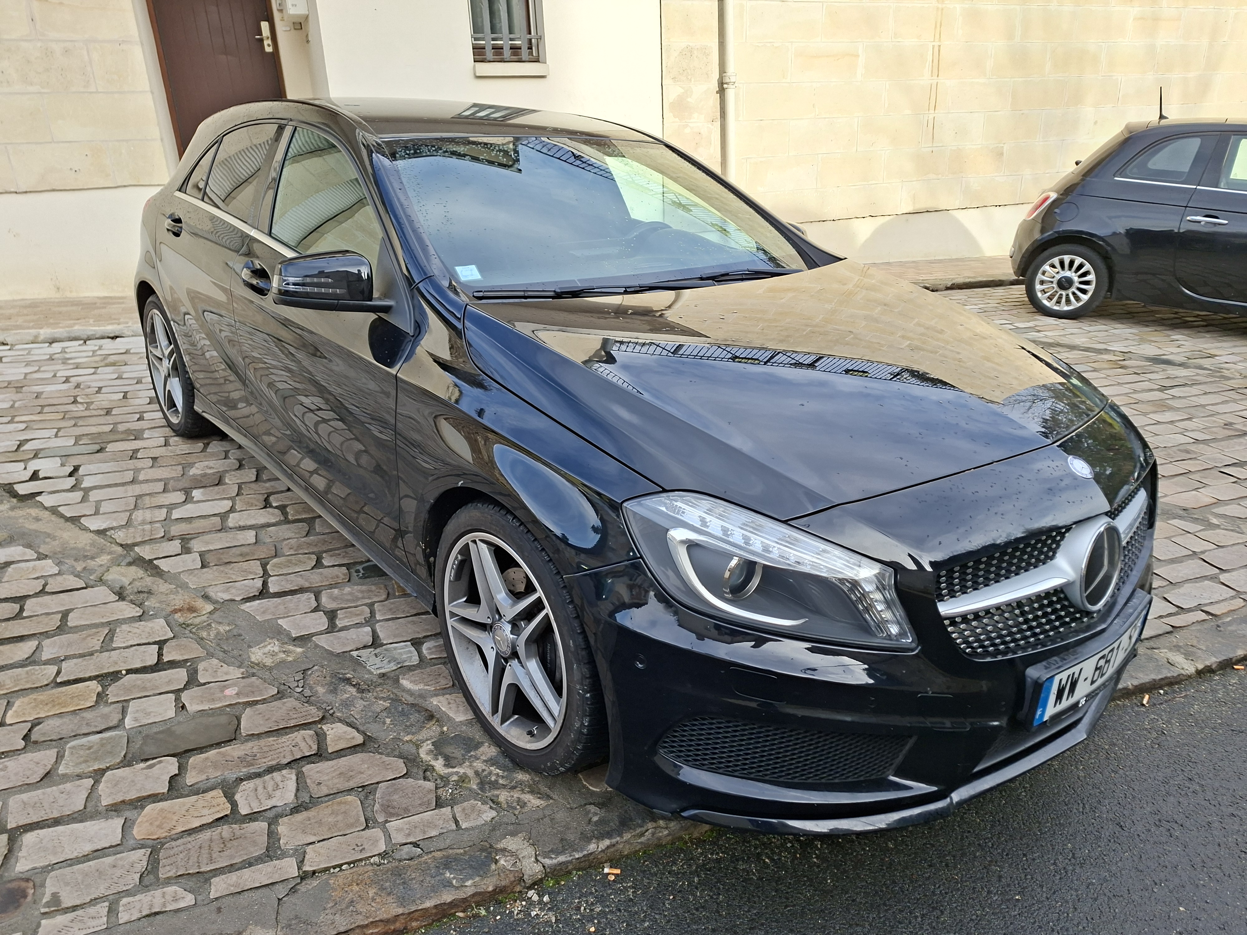 Left hand drive MERCEDES A CLASS 180 AVANTGARDE AUTO FRENCH REG